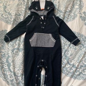 Cat and Jack skunk romper size 12 months